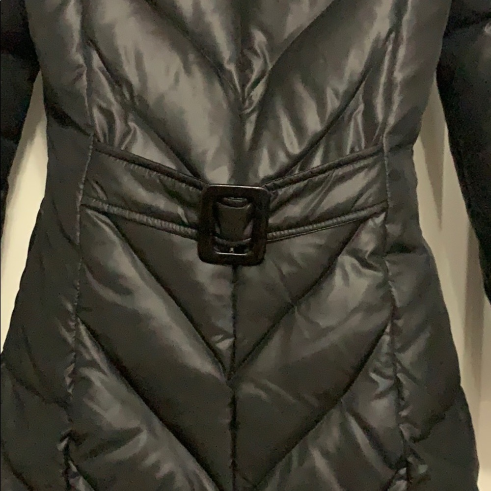 Via Spiga black puffer coat fits below bottom - Picture 4 of 9